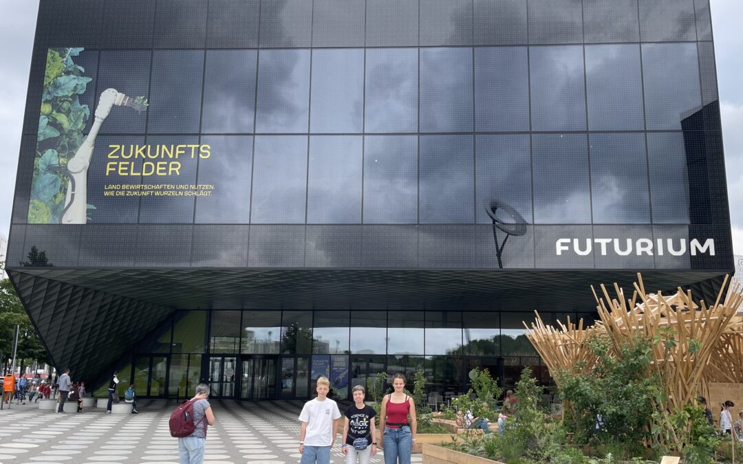 Teilnehmende vom GyHo beim TakePart! Zukunftstag im Rahmen des Mobilen Futuriums